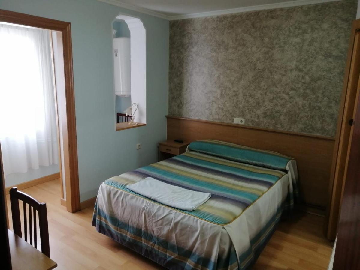 Hostal Castilla Миранда де Ебро Екстериор снимка
